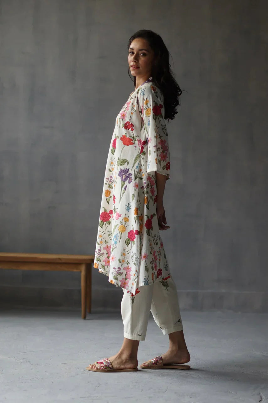 Primrose Charm Printed Floral Rayon Kurta Set